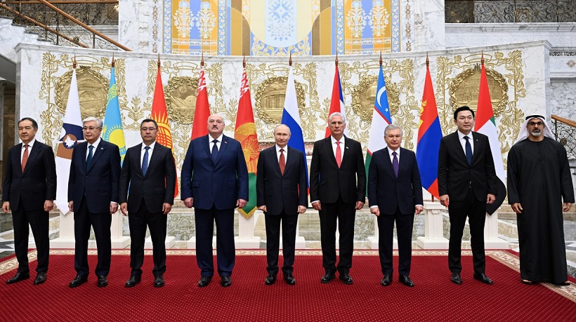 Президент Узбекистана принял участие в саммите ЕАЭС