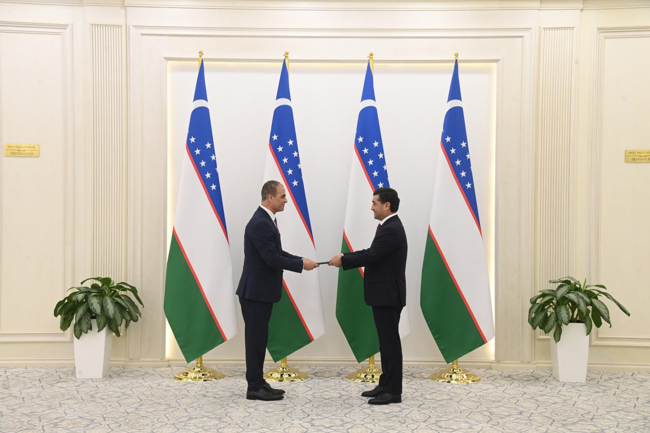 Новый посол Палестины вручил копии верительных грамот