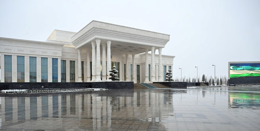 Президент Узбекистана отбыл в Японию