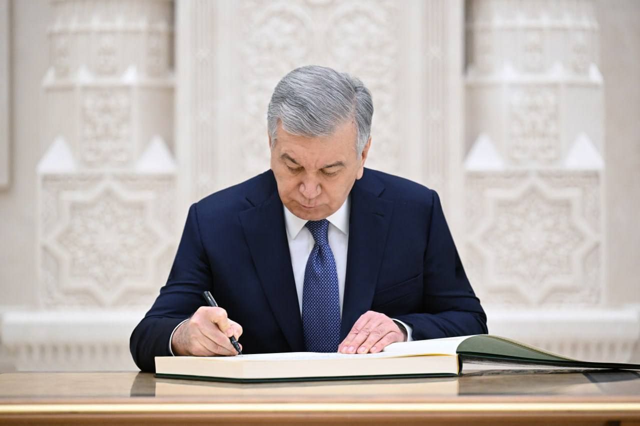 Грандиозный центр просвещения, соединяющий более чем трехтысячелетнюю славную историю с Новым Узбекистаном, возвеличивающий достоинство человека и народа