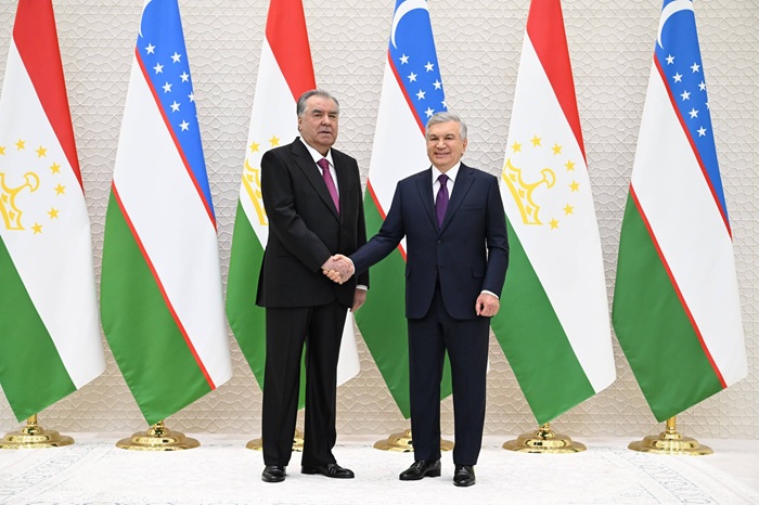 Official welcoming ceremony held for President of Tajikistan