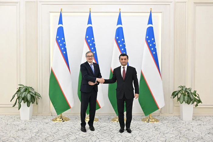 The Foreign Minister received the credentials of the newly appointed Ambassador of Argentina