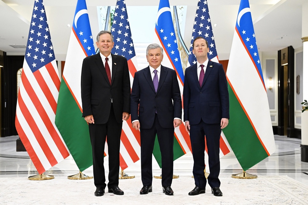 Президент Узбекистана принял специального посланника Президента США